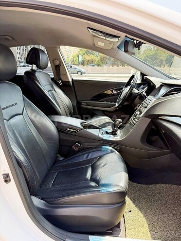 Hyundai Grandeur 2016, 188,000 km - 2.2 l - Bakı