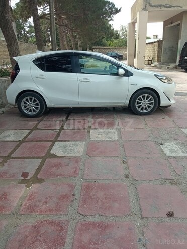Toyota Aqua 2019, 323,465 km - 1.5 л - Bakı