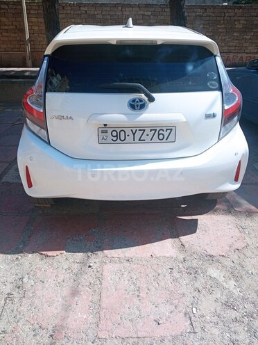 Toyota Aqua 2019, 323,465 km - 1.5 л - Bakı