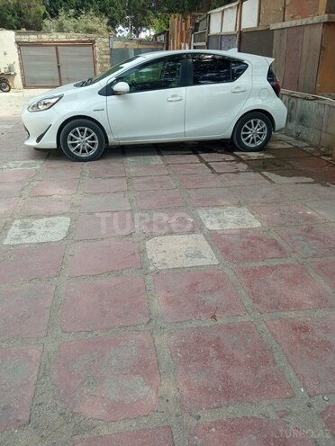 Toyota Aqua 2019, 323,465 km - 1.5 л - Bakı