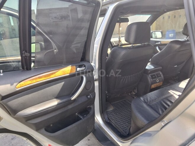 BMW X5 2002, 277,407 km - 4.4 л - Bakı