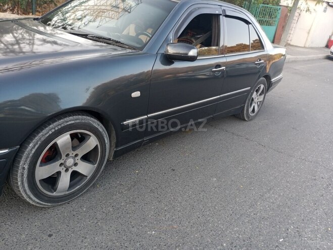 Mercedes E 290 1996, 603,355 km - 2.9 l - Bakı