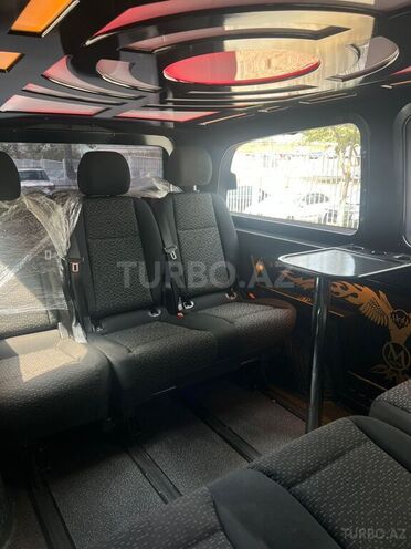 Mercedes Vito 111 2010, 318,456 km - 2.1 л - Bakı