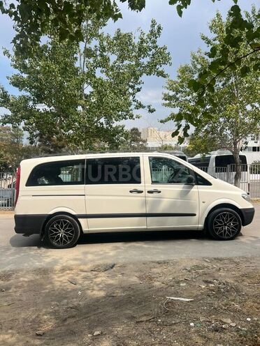Mercedes Vito 111 2010, 318,456 km - 2.1 л - Bakı