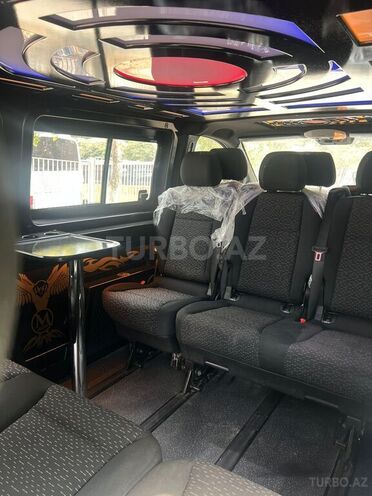 Mercedes Vito 111 2010, 318,456 km - 2.1 л - Bakı