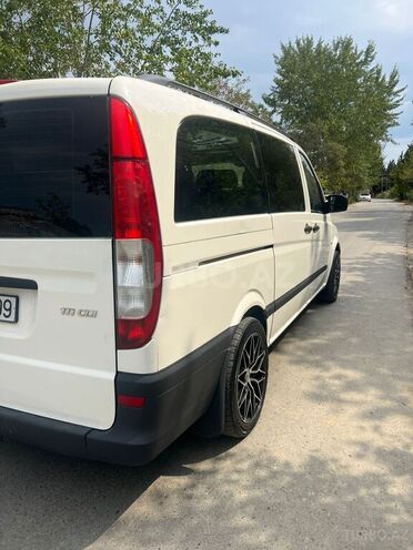 Mercedes Vito 111 2010, 318,456 km - 2.1 л - Bakı