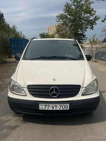 Mercedes Vito 111 2010, 318,456 km - 2.1 л - Bakı