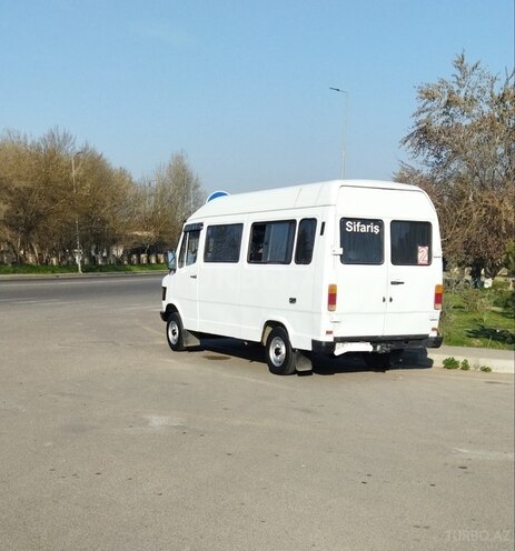 Mercedes 208 D 1994, 626,595 km - 2.3 л - Sabirabad