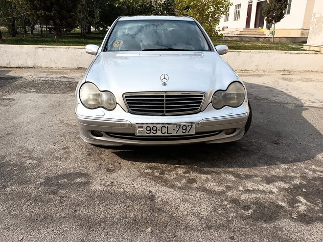 Mercedes C 200 2000, 390,000 km - 2.0 l - Bakı