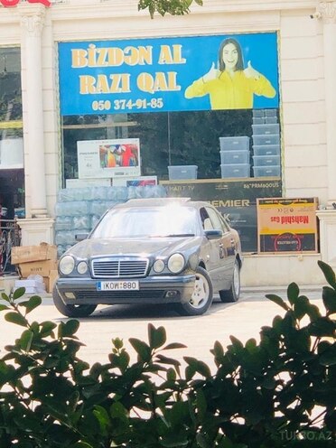 Mercedes E 240 1998, 250,000 km - 2.4 l - Ağcabədi