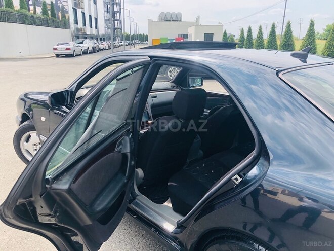 Mercedes E 240 1998, 250,000 km - 2.4 l - Ağcabədi