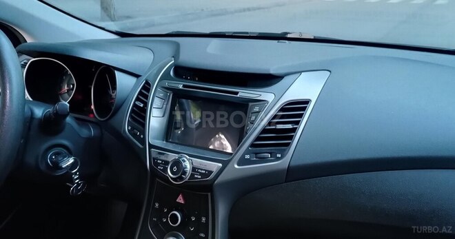 Hyundai Avante 2015, 106,000 km - 1.6 l - Bərdə