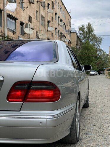 Mercedes E 320 2001, 312,000 km - 3.2 l - Gəncə