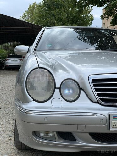 Mercedes E 320 2001, 312,000 km - 3.2 l - Gəncə