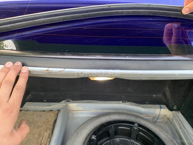 Mercedes E 320 2001, 312,000 km - 3.2 l - Gəncə
