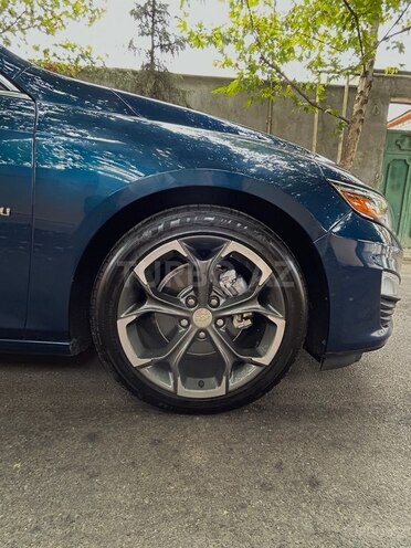 Chevrolet Malibu 2019, 309,467 km - 1.5 л - Şirvan