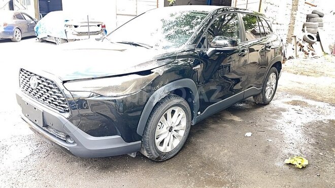 Toyota Corolla Cross 2024, 7,045 km - 2.0 l - Bakı