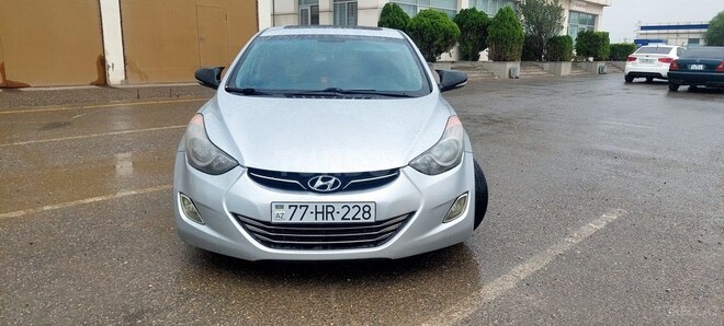 Hyundai Elantra 2013, 281,635 km - 1.8 l - Bakı