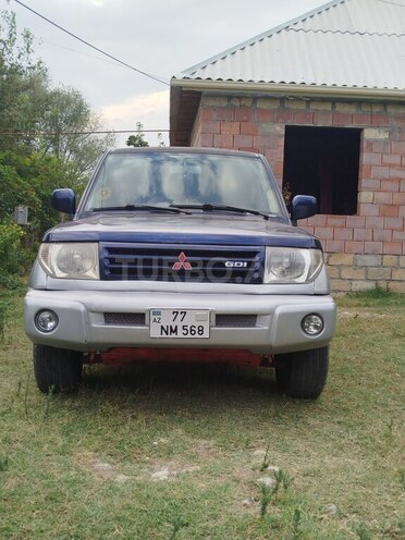 Mitsubishi Pajero io 2000, 333,000 km - 1.8 л - Ağsu