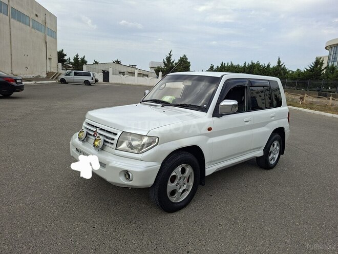 Mitsubishi Pajero io 1999, 380,000 km - 1.8 л - Bakı