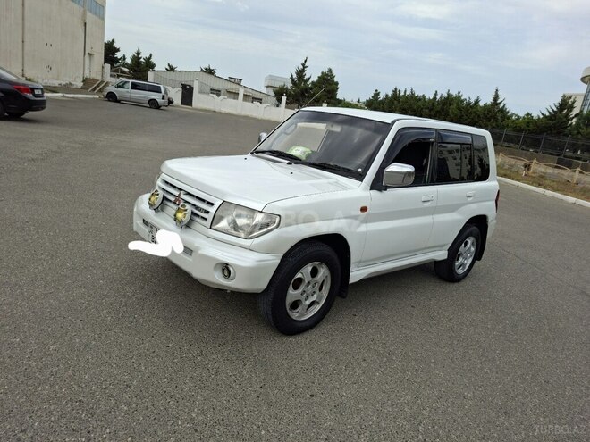 Mitsubishi Pajero io 1999, 380,000 km - 1.8 л - Bakı