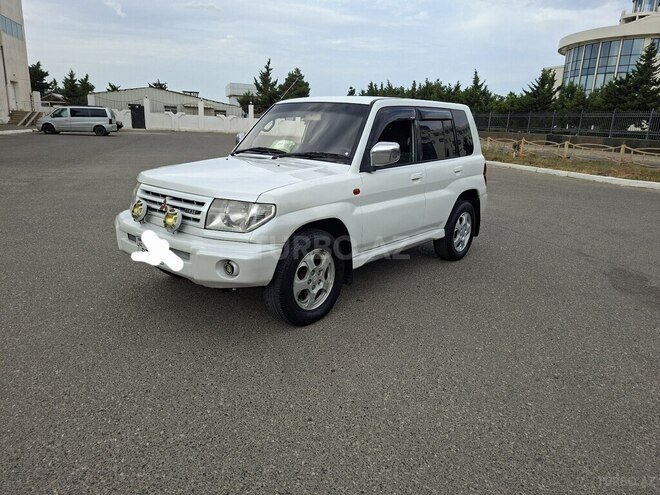 Mitsubishi Pajero io 1999, 380,000 km - 1.8 л - Bakı