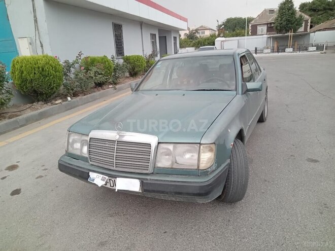 Mercedes E 200 1993, 500,000 km - 2.0 l - Sumqayıt