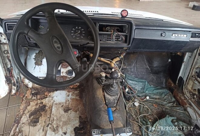 LADA (VAZ) 2107 2006, 299,538 km - 1.6 l - Qazax