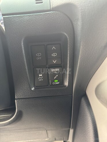 Toyota Land Cruiser Prado 2011, 135,000 km - 4.0 l - Bakı