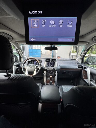 Toyota Land Cruiser Prado 2011, 135,000 km - 4.0 l - Bakı