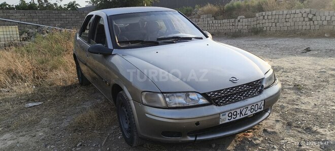 Opel Vectra 1996, 300,000 km - 1.7 l - Bakı