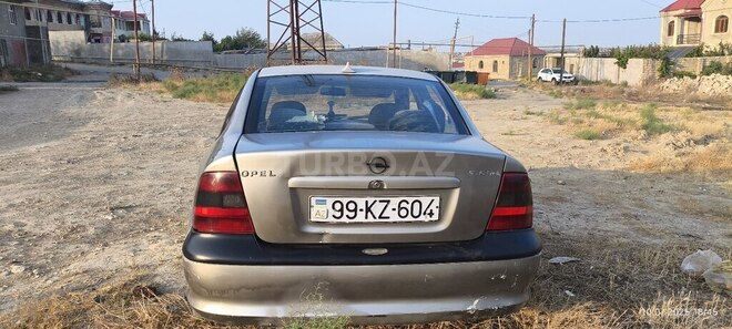 Opel Vectra 1996, 300,000 km - 1.7 l - Bakı