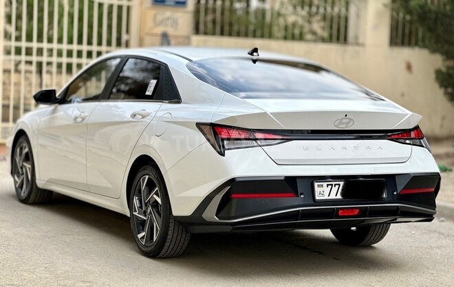 Hyundai Elantra 2025, 800 km - 1.6 л - Bakı