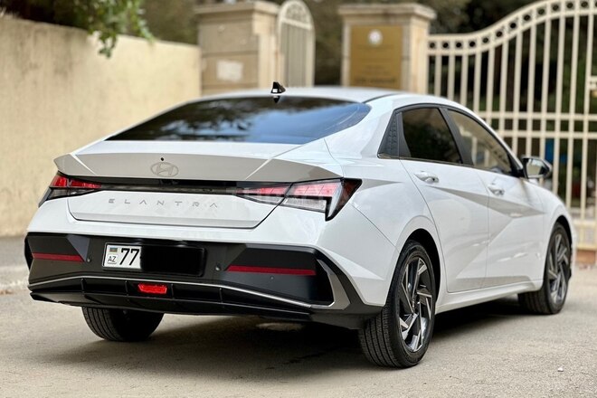 Hyundai Elantra 2025, 800 km - 1.6 л - Bakı