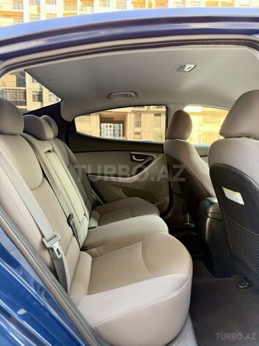 Hyundai Elantra 2016, 140,326 km - 1.8 l - Bakı