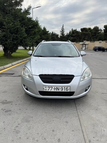 Kia  2008, 278,000 km - 1.6 l - Bakı