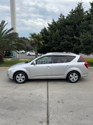 Kia  2008, 278,000 km - 1.6 l - Bakı