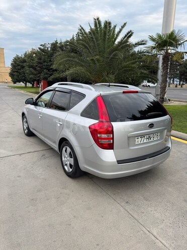 Kia  2008, 278,000 km - 1.6 l - Bakı