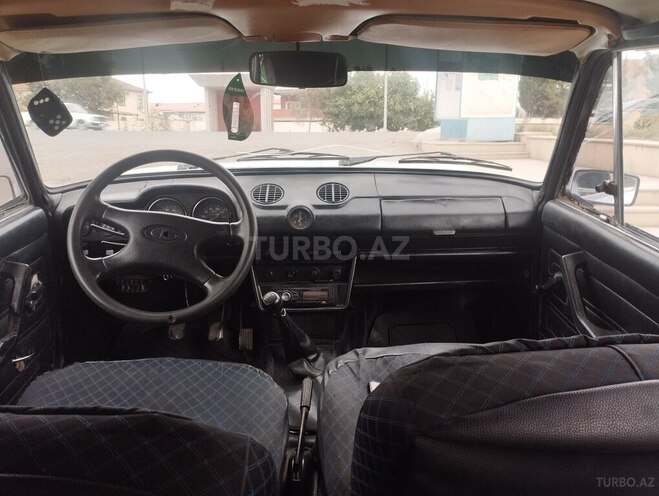 LADA (VAZ) 2106 1981, 981,000 km - 1.6 l - Salyan