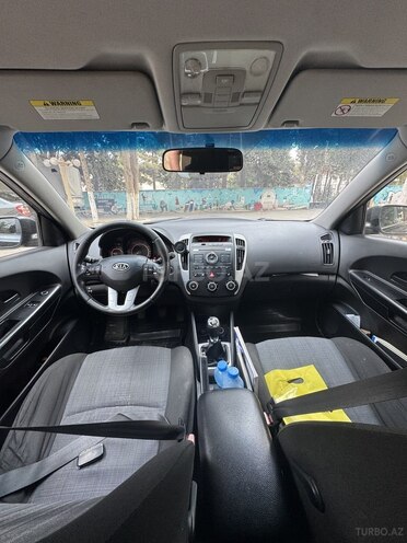 Kia Ceed 2010, 285,000 km - 1.6 л - Bakı