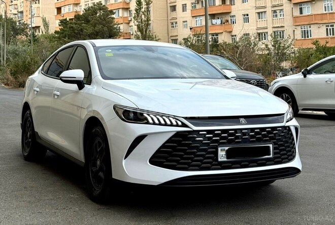 BYD Qin Plus 2025, 2,000 km - 1.5 l - Bakı