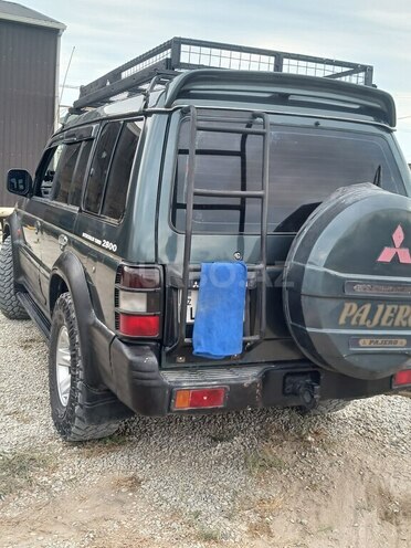 Mitsubishi Pajero 1994, 444,430 km - 2.8 л - Bakı