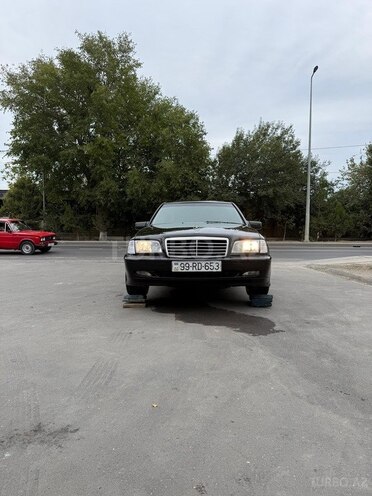 Mercedes C 240 1999, 400,000 km - 2.4 л - Sabirabad