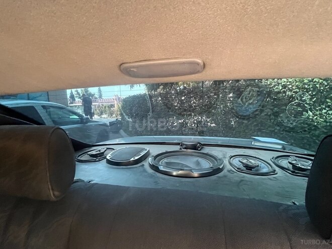 Mercedes E 200 1997, 797,000 km - 2.0 l - Gəncə