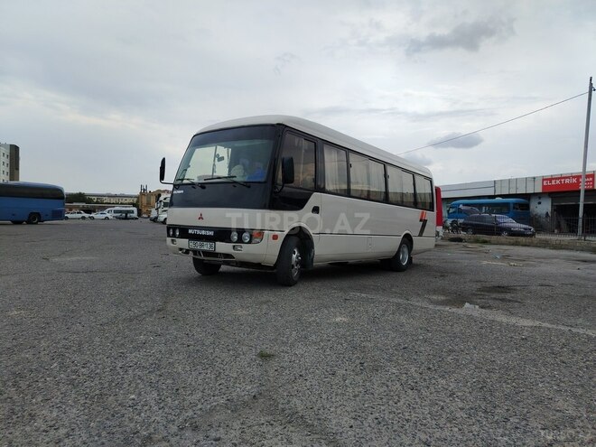 Mitsubishi Rosa 2003, 650,000 km - 4.2 l - Sumqayıt