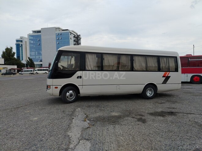Mitsubishi Rosa 2003, 650,000 km - 4.2 l - Sumqayıt