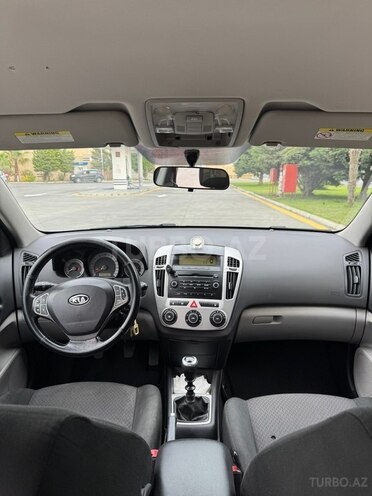 Kia  2008, 278,000 km - 1.6 l - Bakı