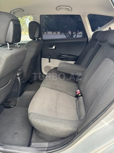 Kia  2008, 278,000 km - 1.6 l - Bakı