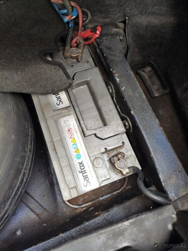 Mercedes C 250 1995, 490,000 km - 2.5 л - Bakı