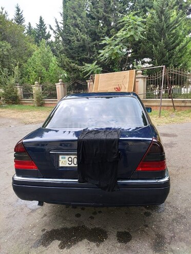 Mercedes C 250 1995, 490,000 km - 2.5 л - Bakı